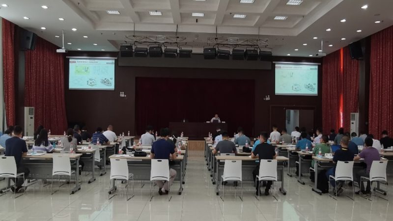 成人高考报名的首要环节是了解报名条件。根据国家规定，报名者需满足以下条件：