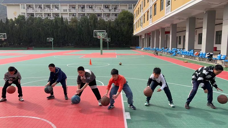 如何选择靠谱的心理咨询师线上培训机构？**