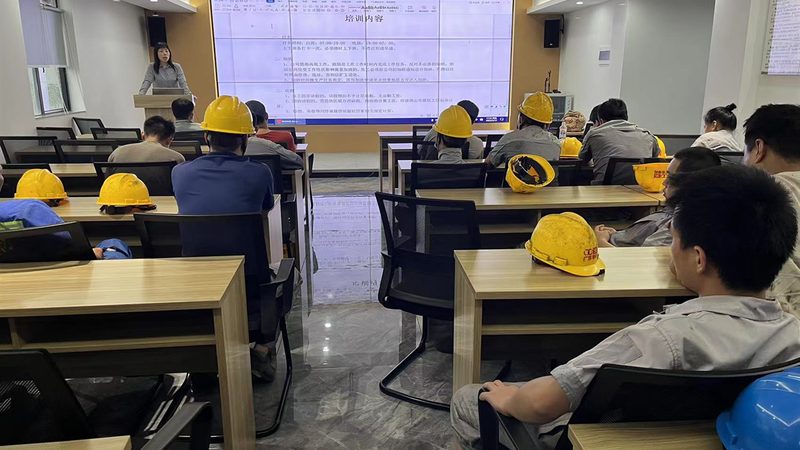 零基础学习电工，通常需要经过以下几个阶段：