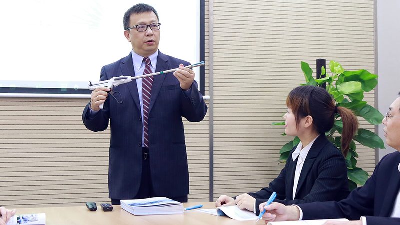 企业培训师证书自学能考过吗？关键在于这些因素**
